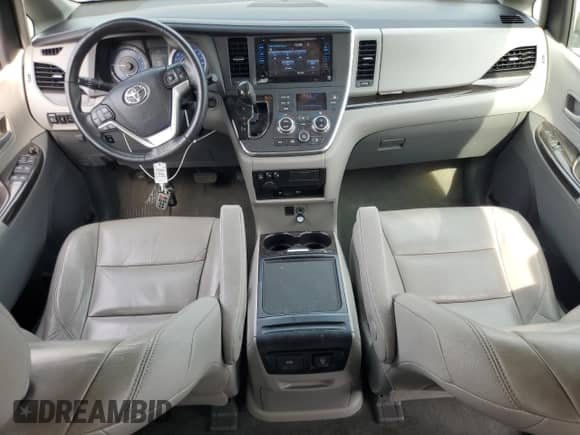 2015 Toyota Sienna XLE Premium with VIN 5TDYK3DC9FS574329, listed as a Copart auction lot 81452295 with 167,855 mi miles and Salvage title. Bid and sale history available at DreamBid. Image 8.