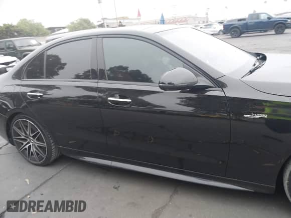 2023 Mercedes-Benz C 43 AMG с VIN W1KAF8HB1PR112406, выставлен на аукционе IAAI как лот 42477514 с пробегом 7 291 миль миль и . История ставок и продаж доступна на DreamBid. Изображение 14.