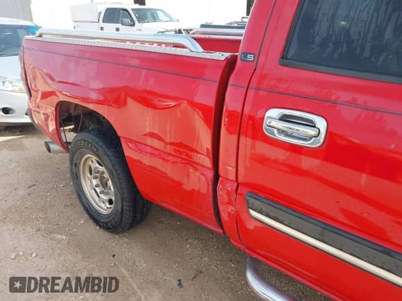 2003 Chevrolet Silverado 1500HD LS с VIN 1GCGC13U83F238531, выставлен на аукционе IAAI как лот 41809747 с пробегом 316 028 миль миль и . История ставок и продаж доступна на DreamBid. Изображение 6.