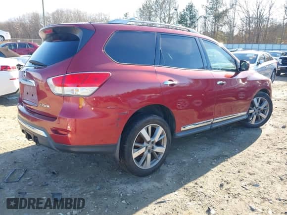 2013 Nissan Pathfinder SL with VIN 5N1AR2MN0DC665105, listed as a IAAI auction lot 41331282 with 184,155 mi miles and . Bid and sale history available at DreamBid. Image 4.
