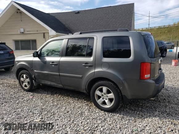 2009 Honda Pilot EX with VIN 5FNYF48439B026087, listed as a Copart auction lot 80118055 with 258,076 mi miles and Clean title. Bid and sale history available at DreamBid. Image 2.