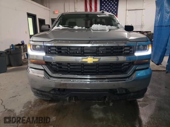 2016 Chevrolet Silverado 1500 Work Truck с VIN 1GCNKNEC6GZ118012, выставлен на аукционе Copart как лот 89317135 с пробегом 111 628 миль миль и Списание • Salvage title. История ставок и продаж доступна на DreamBid. Изображение 5.