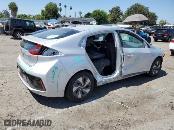 2017 Hyundai Ioniq SEL с VIN KMHC75LC3HU052718, выставлен на аукционе Copart как лот 59156814 с пробегом 32 760 миль миль и Списание • Salvage title. История ставок и продаж доступна на DreamBid. Изображение 3.