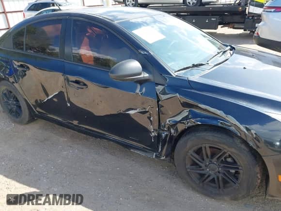 2014 Chevrolet Cruze LS с VIN 1G1PA5SH2E7209436, выставлен на аукционе IAAI как лот 43295028 с пробегом 191 390 миль миль и . История ставок и продаж доступна на DreamBid. Изображение 12.