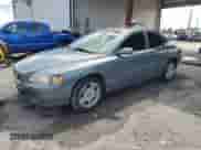 2005 Volvo S60 с VIN YV1RS592752474469, выставлен на аукционе Copart как лот 70924455 с пробегом 124 230 миль миль и Списание • Salvage title. История ставок и продаж доступна на DreamBid. Изображение 1.