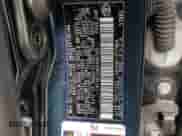 2015 Toyota Camry SE z VIN 4T1BF1FK4FU997605, wystawiony jako Copart lot #90106375 z przebiegiem 96 109 mil mil oraz Szkoda całkowita • Salvage title. Historia ofert i sprzedaży dostępna na DreamBid. Obrazek 13.