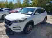 2016 Hyundai Tucson SE z VIN KM8J3CA49GU053020, wystawiony jako IAAI lot #43338289 z przebiegiem Nie podano mil oraz . Historia ofert i sprzedaży dostępna na DreamBid. Obrazek 16.