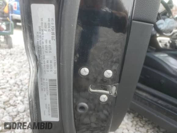 2018 Dodge Challenger SXT with VIN 2C3CDZAG9JH270914, listed as a Copart auction lot 81367905 with 102,828 mi miles and Clean title. Bid and sale history available at DreamBid. Image 12.