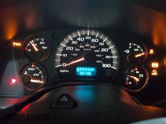 2006 Chevrolet Express Passenger с VIN 1GAHG35U161184548, выставлен на аукционе Copart как лот 83356414 с пробегом 164 196 миль миль и Чистый • Clean title. История ставок и продаж доступна на DreamBid. Изображение 9.