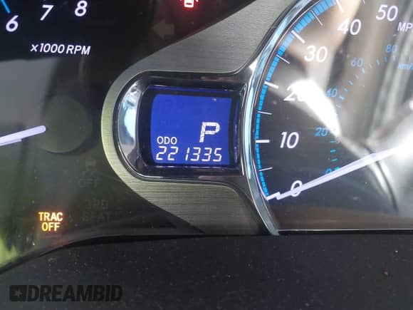2013 Toyota Sienna XLE with VIN 5TDYK3DC6DS337052, listed as a IAAI auction lot 43353095 with 221,335 mi miles and . Bid and sale history available at DreamBid. Image 16.