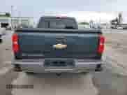 2017 Chevrolet Silverado 1500 LT z VIN 1GCVKREHXHZ391135, wystawiony jako Copart lot #80839045 z przebiegiem 86 743 mil mil oraz Szkoda całkowita • Salvage title. Historia ofert i sprzedaży dostępna na DreamBid. Obrazek 6.