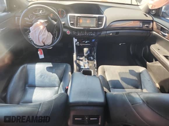 2017 Honda Accord Touring with VIN 1HGCR3F99HA019437, listed as a Copart auction lot 80821495 with 243,282 mi miles and Salvage title. Bid and sale history available at DreamBid. Image 8.