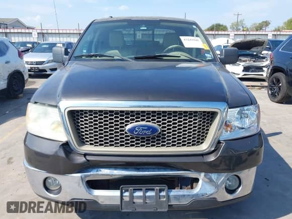 2007 Ford F-150 XLT с VIN 1FTPW12507KB22951, выставлен на аукционе IAAI как лот 43241045 с пробегом 154 901 миль миль и . История ставок и продаж доступна на DreamBid. Изображение 12.