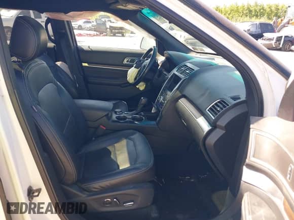 2017 Ford Explorer Limited z VIN 1FM5K8FH1HGA06917, wystawiony jako IAAI lot #43126985 z przebiegiem 110 203 mil mil oraz . Historia ofert i sprzedaży dostępna na DreamBid. Obrazek 5.