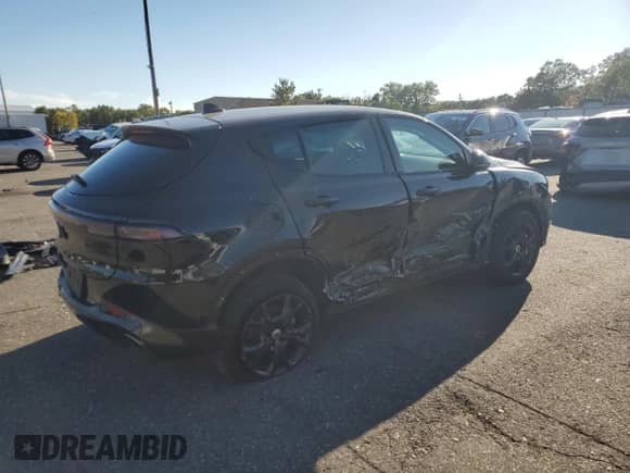 2024 Dodge Hornet R/T with VIN ZACPDFCWXR3A28764, listed as a Copart auction lot 84731315 with 36,364 mi miles and Non repairable. Bid and sale history available at DreamBid. Image 3.