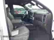 2020 GMC Sierra 1500 SLT с VIN 3GTU9DEDXLG343649, выставлен на аукционе IAAI как лот 43272304 с пробегом 126 335 миль миль и . История ставок и продаж доступна на DreamBid. Изображение 5.