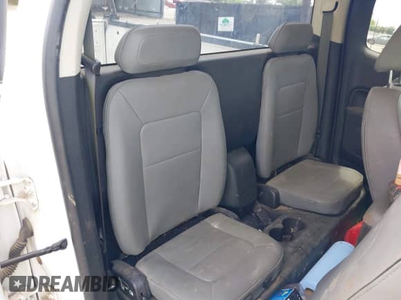 2019 Chevrolet Colorado 2WD Work Truck с VIN 1GCHSBEA9K1295316, выставлен на аукционе IAAI как лот 42519978 с пробегом 141 216 миль миль и . История ставок и продаж доступна на DreamBid. Изображение 8.