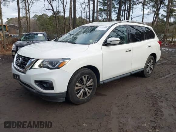2018 Nissan Pathfinder S с VIN 5N1DR2MM3JC664174, выставлен на аукционе IAAI как лот 41396360 с пробегом 131 589 миль миль и . История ставок и продаж доступна на DreamBid. Изображение 17.