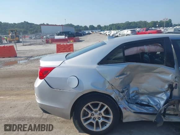 2013 Chevrolet Malibu Eco with VIN 1G11D5RR5DF110965, listed as a IAAI auction lot 43005571 with 72,295 mi miles and . Bid and sale history available at DreamBid. Image 6.
