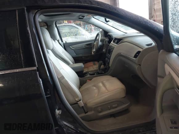 2015 Chevrolet Traverse LT with VIN 1GNKVHKD7FJ287503, listed as a IAAI auction lot 43138804 with 162,271 mi miles and . Bid and sale history available at DreamBid. Image 5.