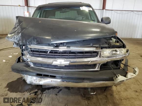 2003 Chevrolet Tahoe Special Service с VIN 1GNEK13VX3R211551, выставлен на аукционе Copart как лот 87735335 с пробегом 154 685 миль миль и Списание • Salvage title. История ставок и продаж доступна на DreamBid. Изображение 5.
