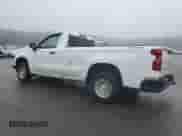 2019 Chevrolet Silverado 1500 Work Truck z VIN 3GCNYAEH5KG171148, wystawiony jako Copart lot #60955625 z przebiegiem 81 070 mil mil oraz Szkoda całkowita • Salvage title. Historia ofert i sprzedaży dostępna na DreamBid. Obrazek 2.