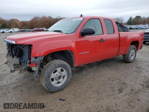 2008 GMC Sierra 1500 Work Truck with VIN 1GTEC19C68Z124863, listed as a Copart auction lot 84802784 with 193,464 mi miles and Salvage title. Bid and sale history available at DreamBid. Image 1.