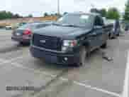 2014 Ford F-150 XL z VIN 1FTMF1CM1EFB37375, wystawiony jako IAAI lot #43035933 z przebiegiem 126 275 mil mil oraz . Historia ofert i sprzedaży dostępna na DreamBid. Obrazek 2.