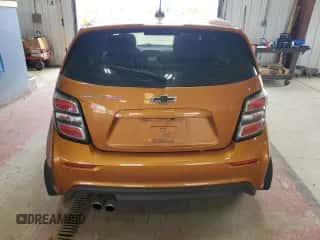 2017 Chevrolet Sonic LT с VIN 1G1JC6SB7H4123451, выставлен на аукционе Copart как лот 81084715 с пробегом 135 350 миль миль и Списание • Salvage title. История ставок и продаж доступна на DreamBid. Изображение 6.
