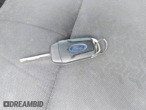 2020 Ford F-150 XL z VIN 1FTEW1EP4LKE27660, wystawiony jako IAAI lot #43303281 z przebiegiem 35 721 mil mil oraz . Historia ofert i sprzedaży dostępna na DreamBid. Obrazek 11.