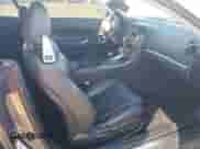 2012 Lexus IS 250 C z VIN JTHFF2C28C2523159, wystawiony jako Copart lot #77195204 z przebiegiem Nie podano mil oraz Szkoda całkowita • Salvage title. Historia ofert i sprzedaży dostępna na DreamBid. Obrazek 10.