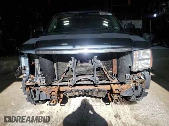 2008 GMC Sierra 1500 SLT with VIN 2GTEK19J781263152, listed as a Copart auction lot 86056065 with 189,704 mi miles and Salvage title. Bid and sale history available at DreamBid. Image 5.