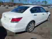 2010 Honda Accord EX z VIN 5KBCP3F75AB008260, wystawiony jako IAAI lot #41920550 z przebiegiem 126 267 mil mil oraz . Historia ofert i sprzedaży dostępna na DreamBid. Obrazek 4.