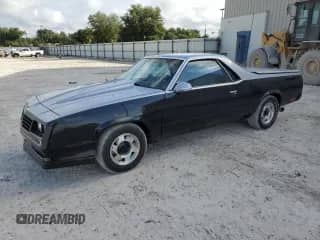 1986 Chevrolet El Camino SS с VIN 3GCCW80H7GS909081, выставлен на аукционе Copart как лот 76185614 с пробегом 66 212 миль миль и Списание • Salvage title. История ставок и продаж доступна на DreamBid. Изображение 1.