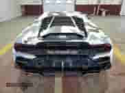 2021 Lamborghini Huracan z VIN ZHWUF5ZF4MLA15944, wystawiony jako Copart lot #70219235 z przebiegiem Nie podano mil oraz Szkoda całkowita • Salvage title. Historia ofert i sprzedaży dostępna na DreamBid. Obrazek 6.