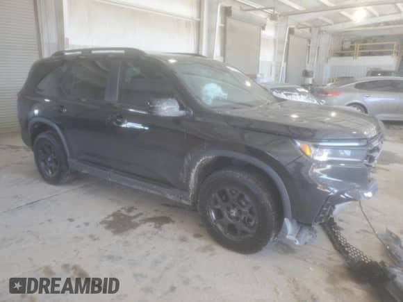 2023 Honda Pilot TrailSport with VIN 5FNYG1H61PB050298, listed as a Copart auction lot 46280105 with 28,354 mi miles and Salvage title. Bid and sale history available at DreamBid. Image 4.