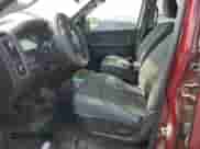 2018 Ram 1500 SSV z VIN 1C6RR7XT5JS252586, wystawiony jako Copart lot #58183155 z przebiegiem Nie podano mil oraz Szkoda całkowita • Salvage title. Historia ofert i sprzedaży dostępna na DreamBid. Obrazek 7.