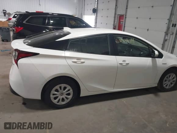 2020 Toyota Prius L Eco с VIN JTDKARFU0L3117987, выставлен на аукционе IAAI как лот 43144394 с пробегом 68 756 миль миль и . История ставок и продаж доступна на DreamBid. Изображение 13.