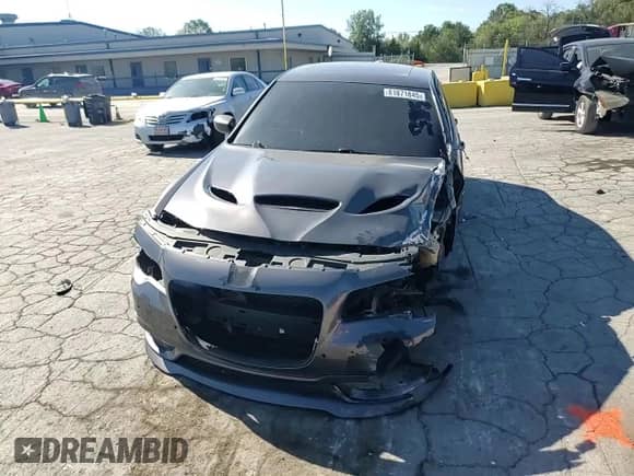 2013 Chrysler 300 S с VIN 2C3CCAGT0DH683351, выставлен на аукционе Copart как лот 81871845 с пробегом 107 072 миль миль и Списание • Salvage title. История ставок и продаж доступна на DreamBid. Изображение 14.