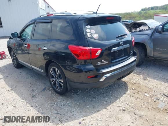 2017 Nissan Pathfinder SL z VIN 5N1DR2MM5HC611759, wystawiony jako IAAI lot #42030917 z przebiegiem 103 548 mil mil oraz . Historia ofert i sprzedaży dostępna na DreamBid. Obrazek 3.