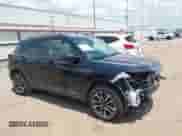 2025 Chevrolet TrailBlazer LT с VIN KL79MRSL3SB037362, выставлен на аукционе IAAI как лот 42933532 с пробегом 18 299 миль миль и . История ставок и продаж доступна на DreamBid. Изображение 14.