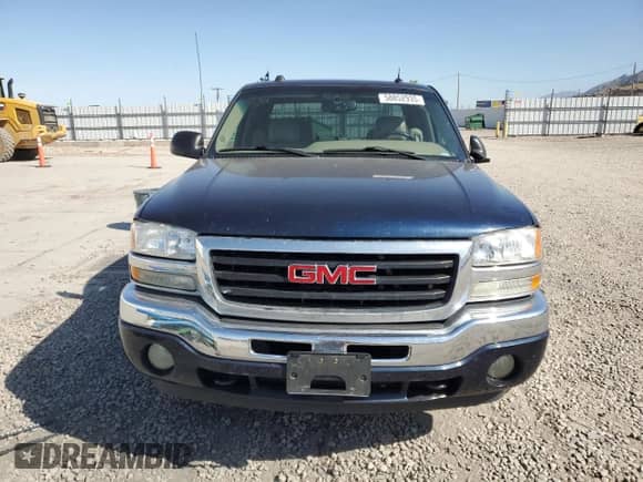 2005 GMC Sierra 1500 SLT z VIN 1GTEK19B85E181837, wystawiony jako Copart lot #58852935 z przebiegiem 139 305 mil mil oraz Szkoda całkowita • Salvage title. Historia ofert i sprzedaży dostępna na DreamBid. Obrazek 5.