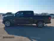 2016 Ford F-150 Lariat z VIN 1FTEW1CG6GFB53475, wystawiony jako IAAI lot #43399593 z przebiegiem 81 754 mil mil oraz . Historia ofert i sprzedaży dostępna na DreamBid. Obrazek 14.