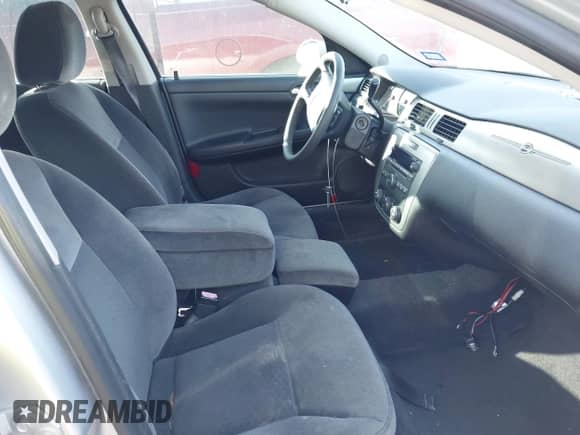 2014 Chevrolet Impala Police Police with VIN 2G1WD5E34E1121603, listed as a IAAI auction lot 42103264 with 68,169 mi miles and . Bid and sale history available at DreamBid. Image 5.