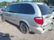 2005 Dodge Caravan SE z VIN 1D4GP24R25B422025, wystawiony jako IAAI lot #43221726 z przebiegiem 165 159 mil mil oraz . Historia ofert i sprzedaży dostępna na DreamBid. Obrazek 3.