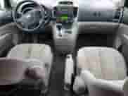 2008 Hyundai Entourage GLS с VIN KNDMC233186051302, выставлен на аукционе Copart как лот 46071275 с пробегом 218 506 миль миль и Списание • Salvage title. История ставок и продаж доступна на DreamBid. Изображение 8.