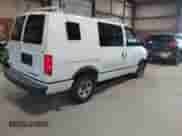 2005 Chevrolet Astro Cargo with VIN 1GCDM19XX5B133663, listed as a IAAI auction lot 43072116 with 142,539 mi miles and . Bid and sale history available at DreamBid. Image 4.