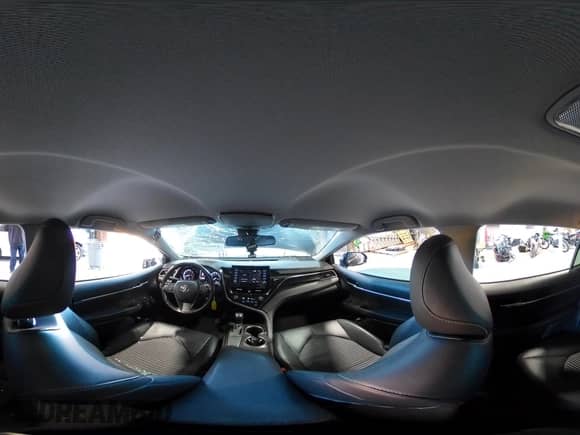 2021 Toyota Camry SE z VIN 4T1G11AKXMU471598, wystawiony jako IAAI lot #43060273 z przebiegiem 87 450 mil mil oraz . Historia ofert i sprzedaży dostępna na DreamBid. Obrazek 18.