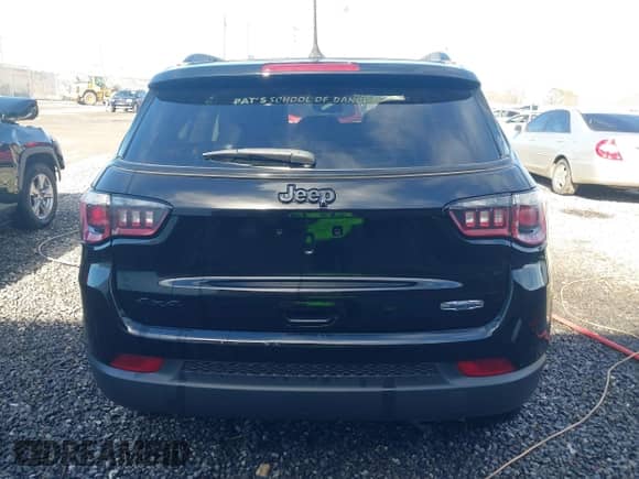 2020 Jeep Compass Sport with VIN 3C4NJDAB4LT204530, listed as a IAAI auction lot 41566621 with 49,473 mi miles and . Bid and sale history available at DreamBid. Image 16.
