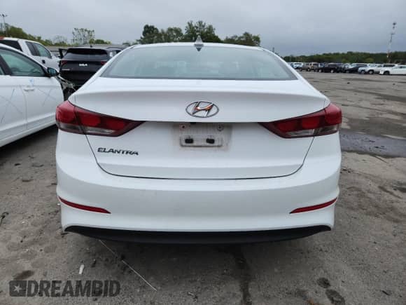 2018 Hyundai Elantra SEL с VIN 5NPD84LF3JH267039, выставлен на аукционе Copart как лот 80664535 с пробегом 69 365 миль миль и Списание • Salvage title. История ставок и продаж доступна на DreamBid. Изображение 6.